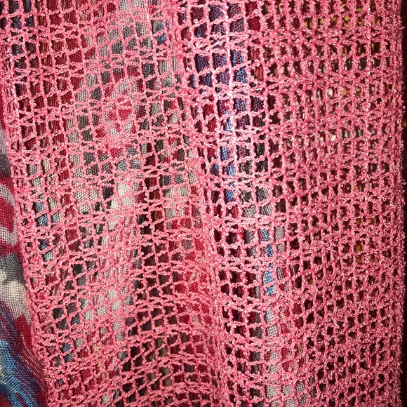 Patterned Infinity Scarf - Picture 4 of 5